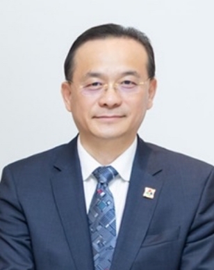 代表取締役社長